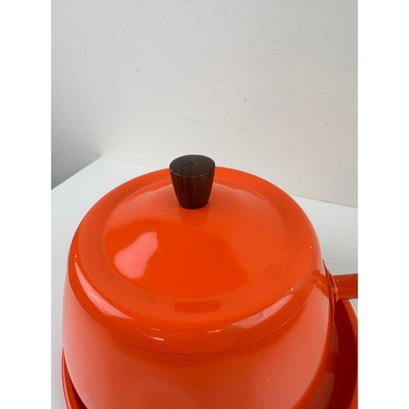 Vintage Bright Orange Fondue Pot Plate Combo Aluminum Wooden Handle with Lid - Picture 4 of 11